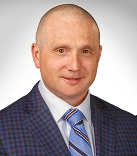 brown-gordon-headshot