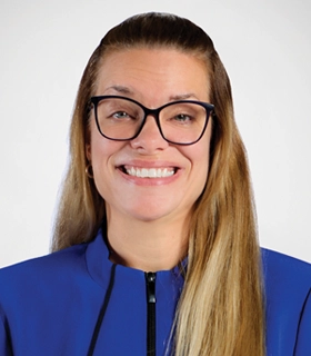 stacy-giles-headshot